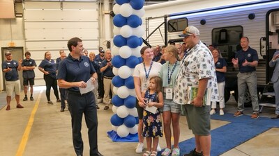 Blue Compass CEO Jon Ferrando surprises customer by giving away 2023 Jay Flight 264BH