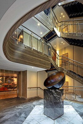 Unable to view the image, Please provide a valid URL.