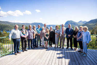 Invited guests and dignitaries celebrate the 50th anniversary of Gros Morne National Park at the Discovery Centre near Woody Point on August 13, 2023. (CNW Group/Parks Canada)
