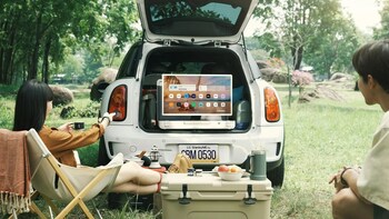 Housed in a convenient and durable suitcase with a built-in battery and speakers, the LG StanbyME Go is the ideal travel companion for on-the-go entertainment.