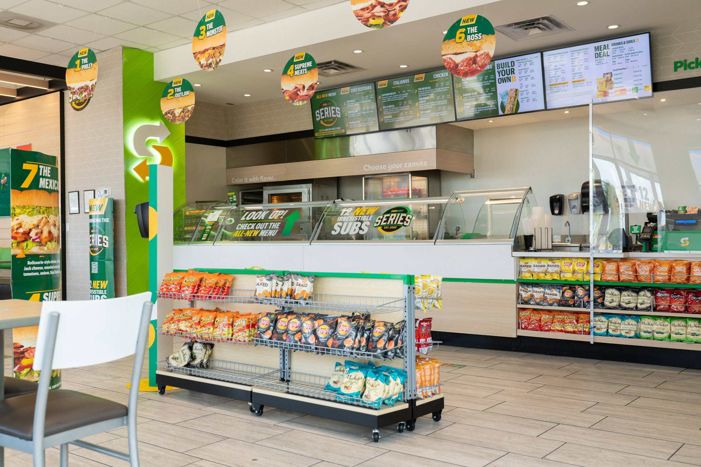 Subway® Brings 'Fresh Forward' With New Restaurant Design, Customer  Experience