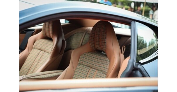 ASTON MARTIN NEWPORT BEACH UNVEILS EXCLUSIVE DBS TWEED COLLECTION, REDEFINING AUTOMOTIVE LUXURY