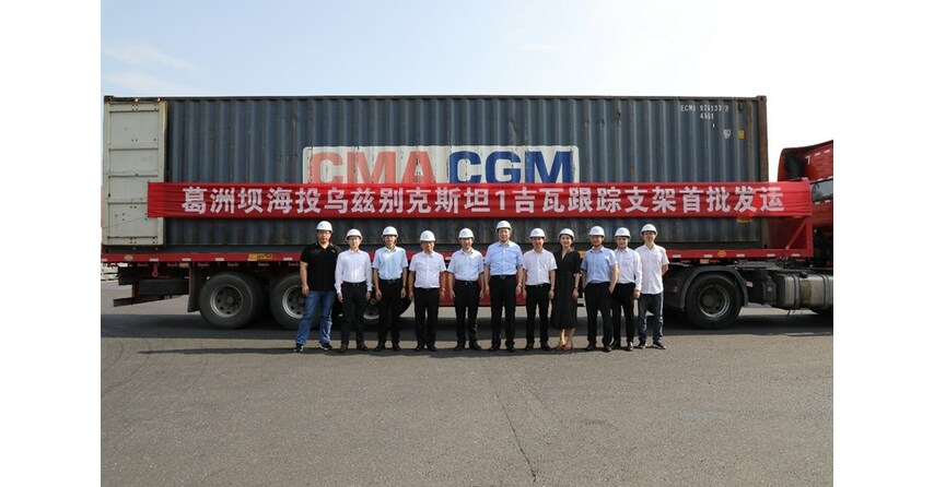 Arctech obtiene otro pedido internacional de gigawatt en Uzbekist&aacute;n