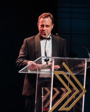 Nate Burke, Founding Member of the Ecommerce and Online Industries, is Awarded the Scale-Up Entrepreneur Award at the Enterprise Awards 2023