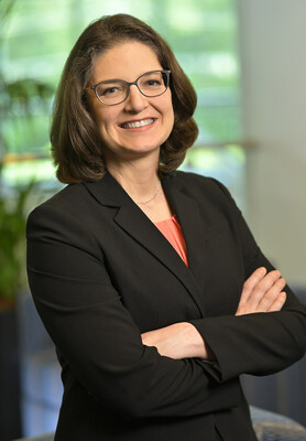 Crystal S. Denlinger, médica renomada, foi anunciada como próxima CEO da National Comprehensive Cancer Network (NCCN). Saiba mais em NCCN.org.