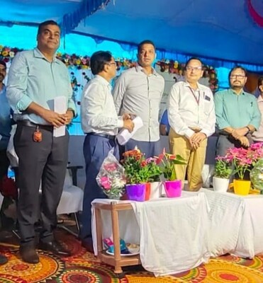 Unable to view the image, Please provide a valid URL.