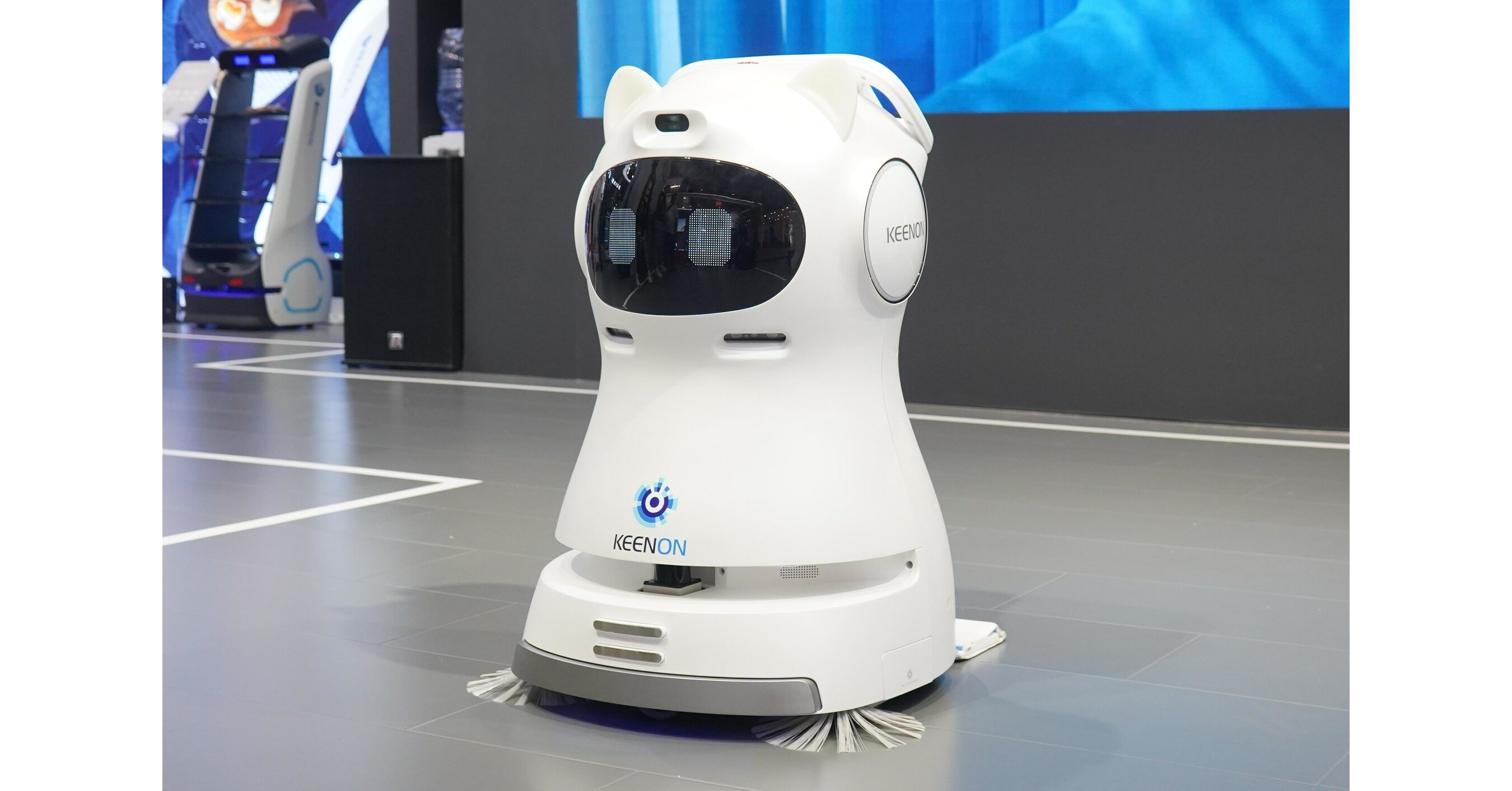 KEENON Robotics presenta DINERBOT T10 y KLEENBOT C30 en la Conferencia Mundial de Robots 2023 en Beijing