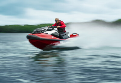 The 2024 Sea-Doo RXP-X features a class leading supercharged 325 hp Rotax 1630 ACE engine, delivering a 0-60 mph time below 3.4 seconds. (CNW Group/BRP Inc.)
