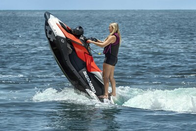 The 2024 Sea-Doo Spark Trixx takes fun to a new level with the progression of its iconic design that is both playful and functional. (CNW Group/BRP Inc.)
