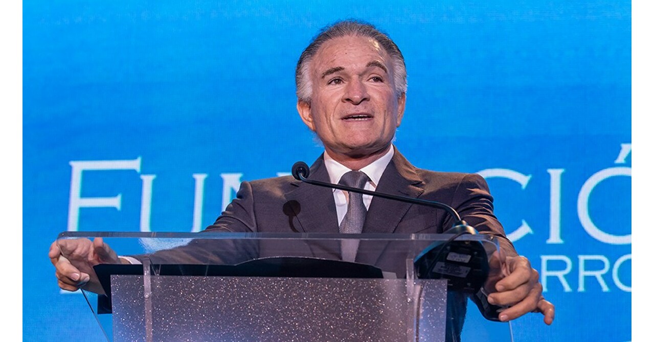 Dionisio Guti&eacute;rrez advierte que la democracia de Guatemala est&aacute; en peligro