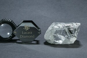 LUCARA ANNOUNCES RECOVERY OF 692 CARAT WHITE GEM QUALITY DIAMOND FROM THE KAROWE MINE IN BOTSWANA