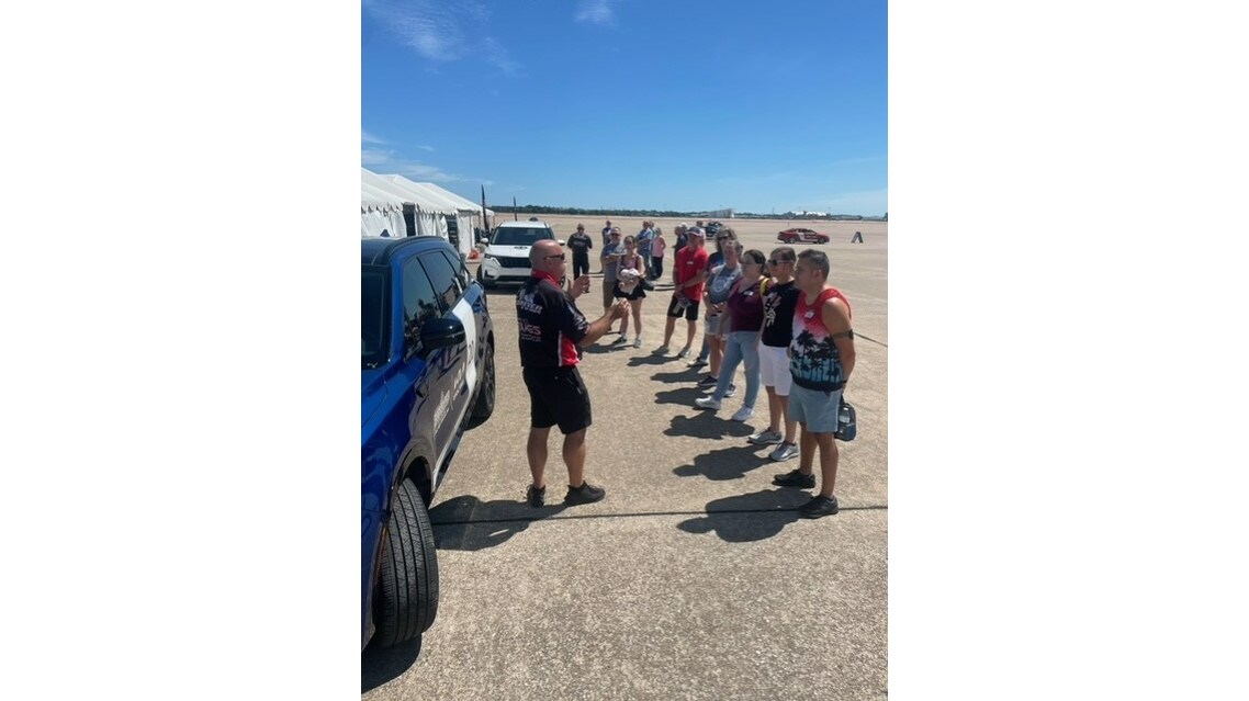B.R.A.K.E.S. National Pro-Active Driving School Registers Record-Setting Weekend, Training More Than 1,000 Teens and Their Parents in Three Locations - Vimarsana News