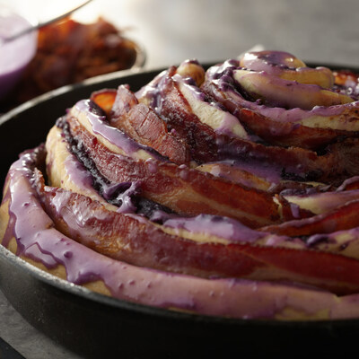 The sweet, mild flavor of ube — an emerging fall flavor — is the perfect complement to cinnamon, and with crispy HORMEL® BLACK LABEL® bacon also in the fold, this skillet cinnamon roll is the perfect fall treat.