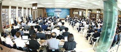 Em 18 de agosto, o Presidente Lee Man-hee de Shincheonji Igreja de Jesus realizou uma conferência. (PRNewsfoto/Shincheonji Church of Jesus)