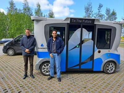 Dr. Rahul Razdan (right), senior director for special projects at Florida Polytechnic University, is joined by Johannes Mossove, CEO of Auvetech, an AV shuttle company founded after a research project with TalTech.
