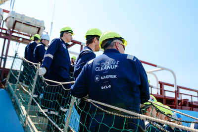 Kia X The Ocean Cleanup record catch, Victoria (CA)_Boilersuits