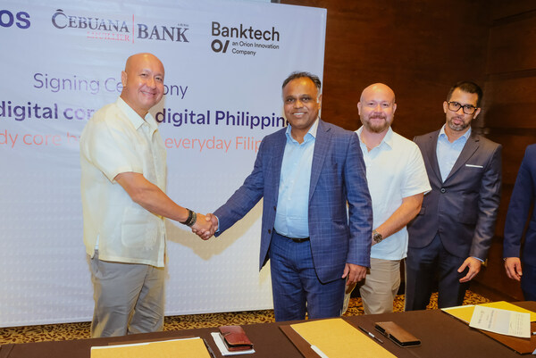 Jean Henri Lhuillier, Cebuana Bank Vice Chairman; Suchen Janjale, Head of Financial Services - Europe, Orion, Philippe Andre Lhuillier, Senior Executive VP and Dennis Valdes, President, Cebuana Bank