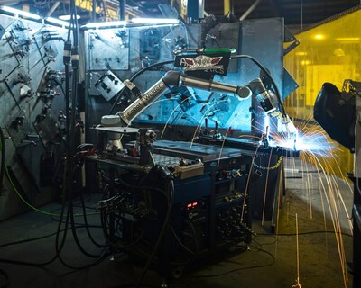 Hirebotics' Cobot Welder in action.