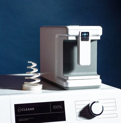 CLEANR’s new premium external filter captures more than 90% of microplastics down to 50-microns in size and has consistently outperformed the market in manufacturer testing.
