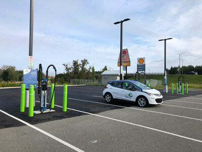 The Electric Circuit’s new Rivière-du-Loup fast-charging site with Kempower power-sharing stations. (CNW Group/Circuit électrique)