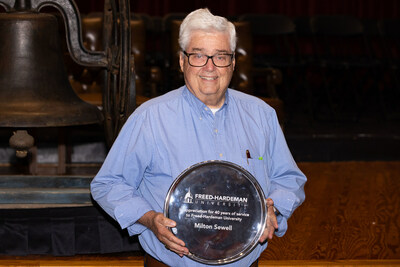 Recognized for 40 years of service to FHU.