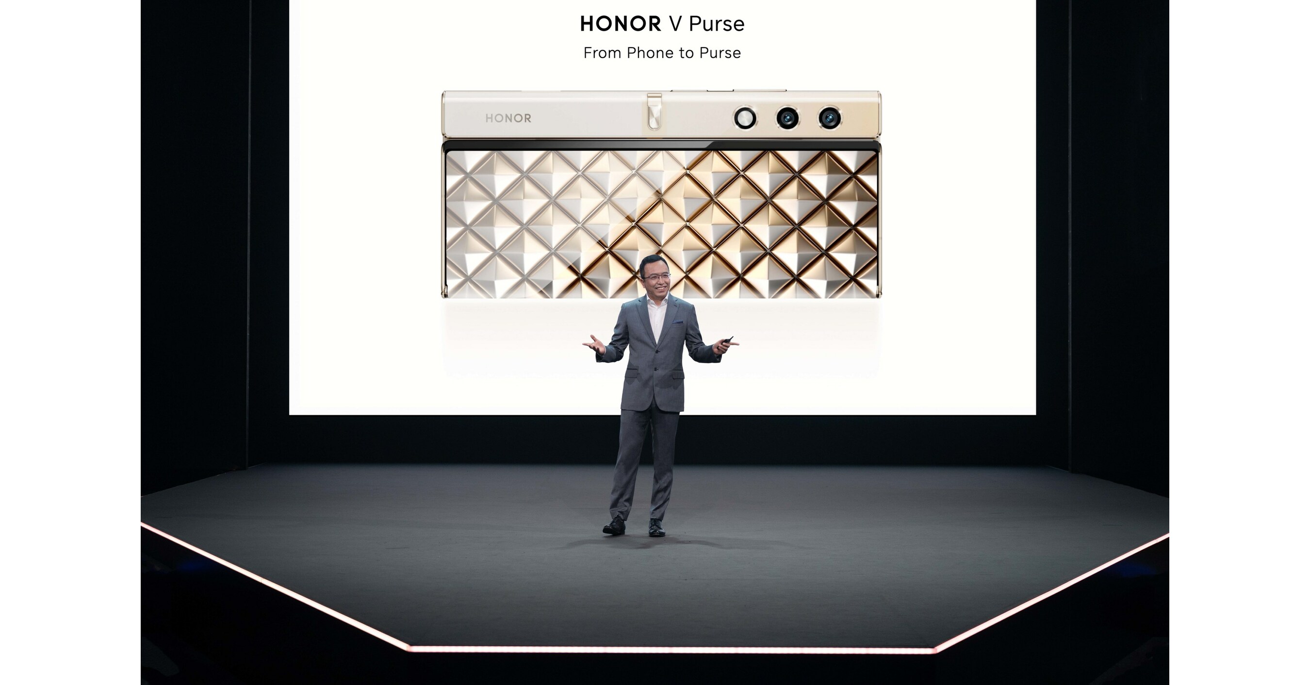 Honor Magic V2: New 2023 sibling allegedly pops up on official database  ahead of launch -  News