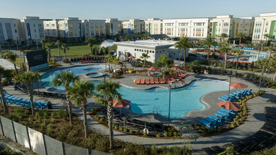 One of the most unique parts of the Disney College Program experience is the opportunity to live at Flamingo Crossings Village, a newly completed community purpose-built for participants and located conveniently near the Walt Disney World theme parks, dining and more. Owned and operated by American Campus Communities, this community features special amenities like resort-style pools, a 12,500 sq. ft. fitness center, expansive Community Centers and educational facilities.