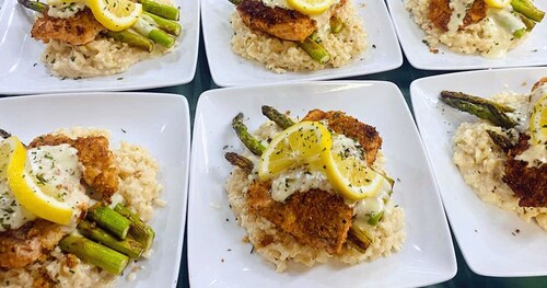 Fresh entrees ready to be delivered.