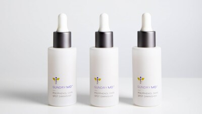 Gundry MD Polyphenol Dark Spot Diminisher is a groundbreaking serum formulated to tackle dark spots on all skin types, even the most sensitive. Users can unlock a healthier, more vibrant-looking skin tone by minimizing the look of sunspots, age spots, and liver spots.