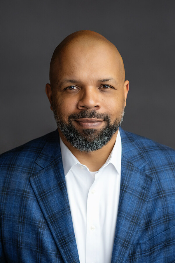Keith Weaver, former Sony Pictures Entertainment executive, embarks on a new adventure with Nashwood, Inc. – pioneering hospitality and real estate ventures.