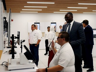 Lt. Governor of Michigan Garlin Gilchrist II joined Hyundai Mobis’ Open house event at its North American R&D Center in Detroit.