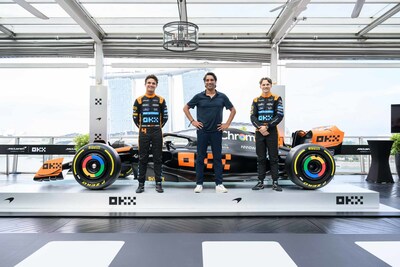 From left to right: McLaren F1 Team driver Lando Norris, OKX Chief Marketing Officer Haider Rafique and McLaren F1 Team driver Oscar Piastri (PRNewsfoto/OKX)