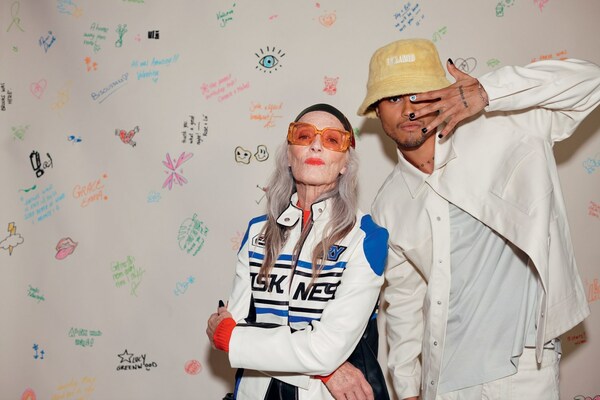 The #OpenpARTy concept is part of ibis Styles’ brand’s global #OpenToCreativity program The #OpenpARTy concept is part of ibis Styles’ brand’s global #OpenToCreativity program