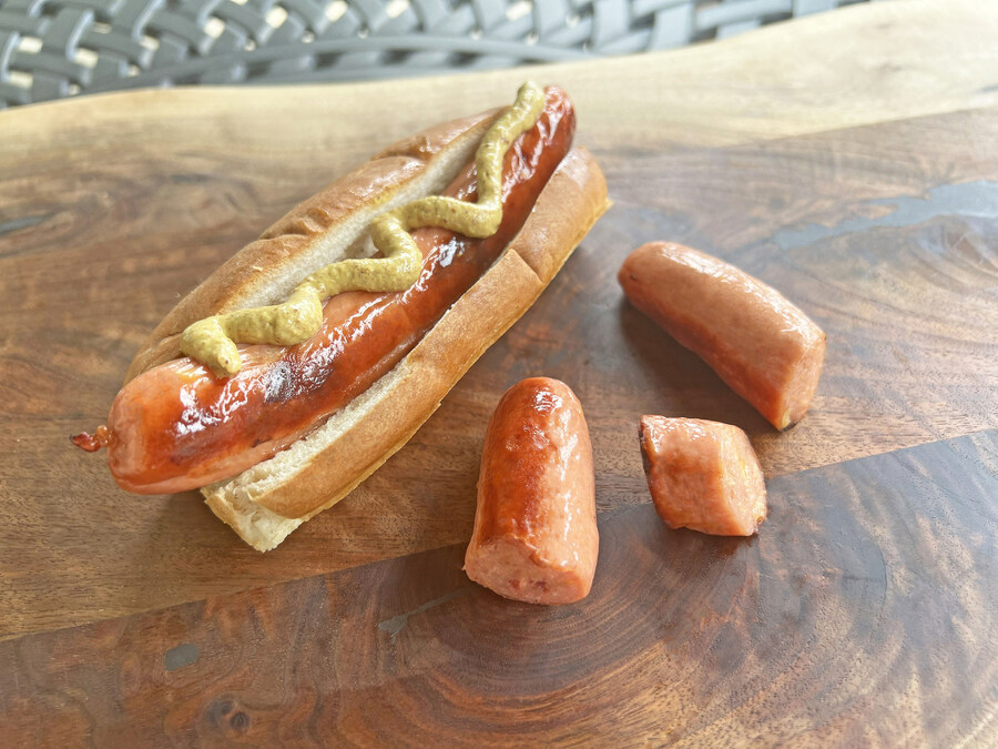 https://mma.prnewswire.com/media/2211110/Hofmann_Sausage_Company_new_Bacon_Cheddar_Franks.jpg?p=twitter