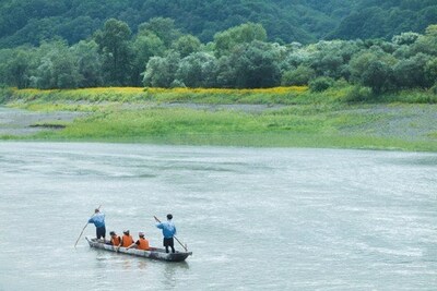 The Cipsanke boat festival in Nibutani (PRNewsfoto/Japan House London)