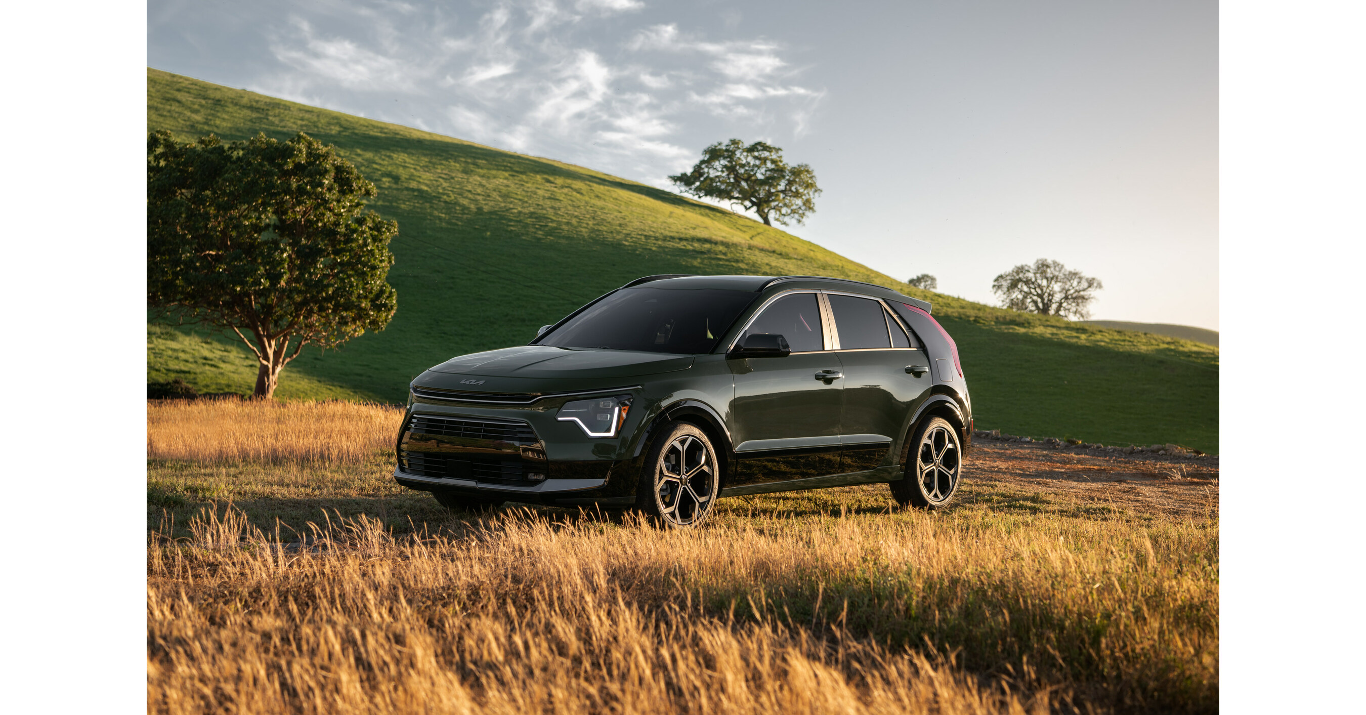 KIA ANUNCIA EL PRECIO DEL NIRO HÍBRIDO DEL 2024