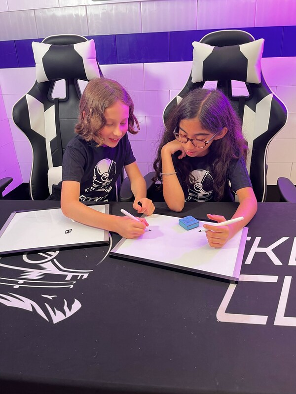 Unable to view the image, Please provide a valid URL.