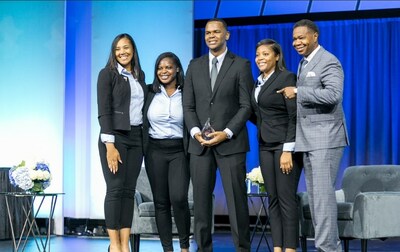 The team from Clark Atlanta University won first place and $25,000 in scholarships Sept. 15 after winning the 2023 National Black MBA Association (NBMBAA) Graduate Student Case Competition in Philadelphia, sponsored by Stellantis. Pictured, from left, Clark Atlanta University team members and MBA candidates Nyeja Warner, Ottavia Hamilton, Reginald Dominique and Bobbie Wade pose with Marvin Washington, vice president and global head of mechatronics and electronics modules purchasing, Stellantis.