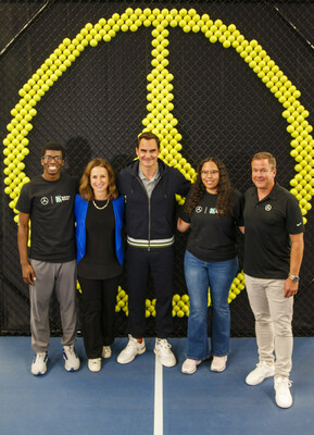 Tennis legend and Mercedes-Benz global brand ambassador Roger Federer joins?Mercedes-Benz Canada and Big Brothers Big Sisters of Canada to celebrate their new partnership. The new partnership is born out of a shared goal to harness the power of mentorship to help Canadian kids reach their full potential. (CNW Group/Mercedes-Benz Canada Inc.)