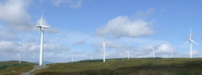 Meentycat le parc éolien de 72 mégawatts (MW), actuellement le plus grand parc éolien irlandais, construit et exploité par SSE Renewables