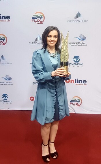 Yulia, Award winner
