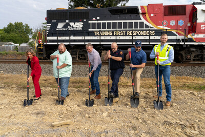 From left to right: Ohio State Rep. Monica Robb Blasdel, East Palestine Mayor Trent Conaway, Norfolk Southern President and CEO Alan Shaw, East Palestine Fire Chief Keith Drabick, Ohio State Sen. Mike Rulli, and Norfolk Southern VP of Safety John Fleps.