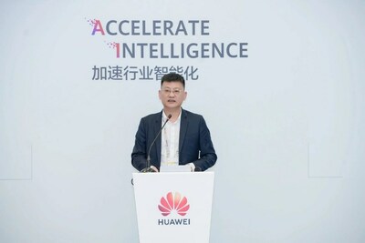 Li Junfeng, vicepresidente de Huawei y director ejecutivo de la Unidad de Negocio Aviación y Transporte Férreo de Huawei (PRNewsfoto/Huawei)