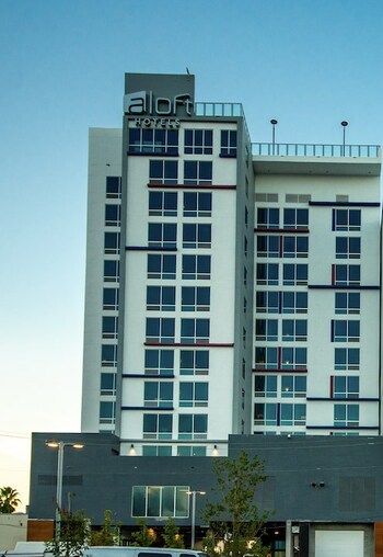 Aloft Hotels by Marriott - Fort Lauderdale (Vertical 2)