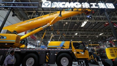BICES 2023: XCMG se apresenta com maquinários de construção inteligentes e ecológicos. (PRNewsfoto/XCMG Machinery)