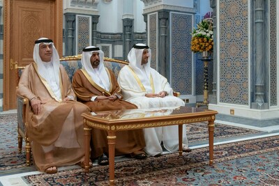 Sultan of Oman receives Sharjah Ruler in Muscat