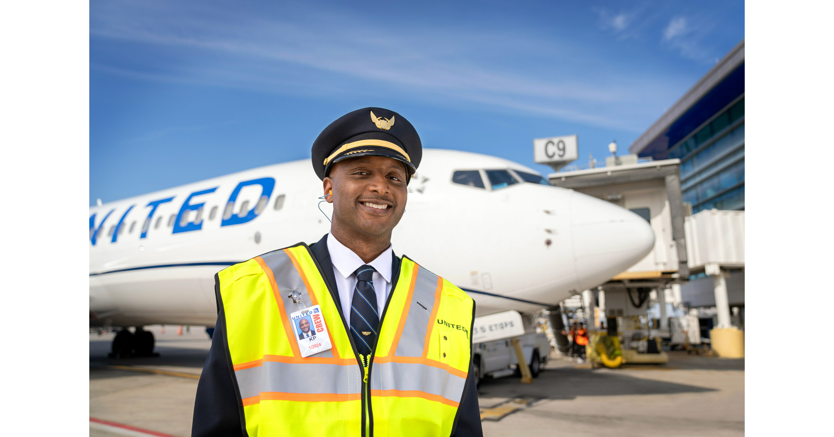 United Launches Industry-leading Program to Provide Active-duty