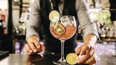 Hong Kong's world-class cocktail scene will also be in the spotlight, with over 60 bars around the city offering specially crafted Hong Kong-inspired libations, including a number that recently appeared on Asia's 50 Best Bars. (CNW Group/Hong Kong Tourism Board)