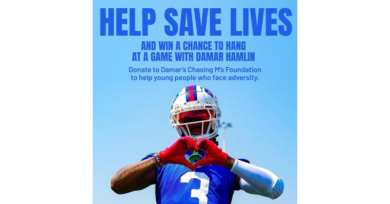 Damar Hamlin Joins First Responders Who Saved His Life at NFL Honors - E!  Online