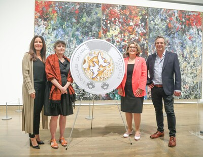 MONET 　JEAN-PAUL CRESPELLE Canada's new two-dollar coin features detail of Jean Paul